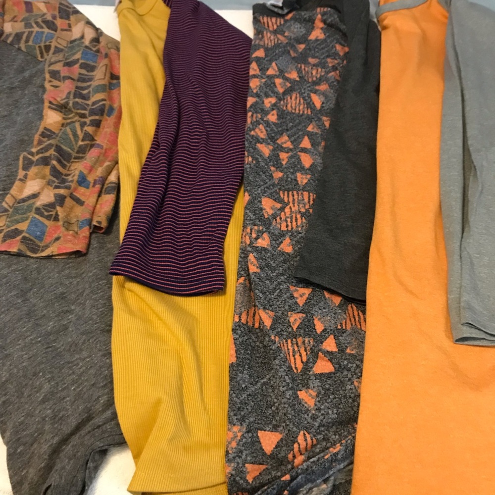 Lot of 4 LulaRoe Randy baseball tees medium